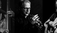 Sitter Nösig & Abrams beim Sägewerk Jazzherbst
