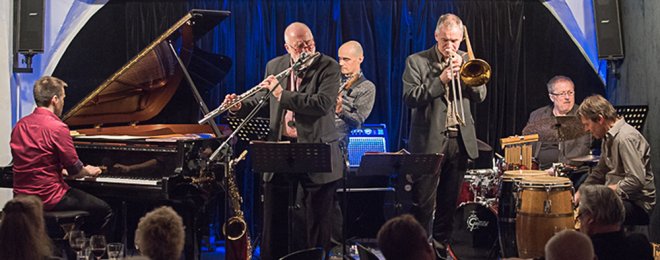 Jazz im Sägewerk, Heinz v. Hermann 6tet, Sepp Grabmaier, Esbjörn Svensson Trio, Steve Wilson, Enrico Rava, Chris Jarrett, Wolfgang Muthspiel, Wolfgang Puschnig, Stefano Bollani, Danilo Rea, Michael Riessler, Saxofour, Shalosh, Andreas Schaerer, Lucas Niggli, Jane Monheit, David Liebman, Joesi Prokopetz, Gregor Seberg, Raphael Wressnig, Michel Godard, David Helbock, Lorenz Raab, John di Martino, Luciano Biondini,  Fritz Messner, Querschläger, Christoph & Lollo, Renato Borghetti, Benjamin Schmid, Yamandu Cost